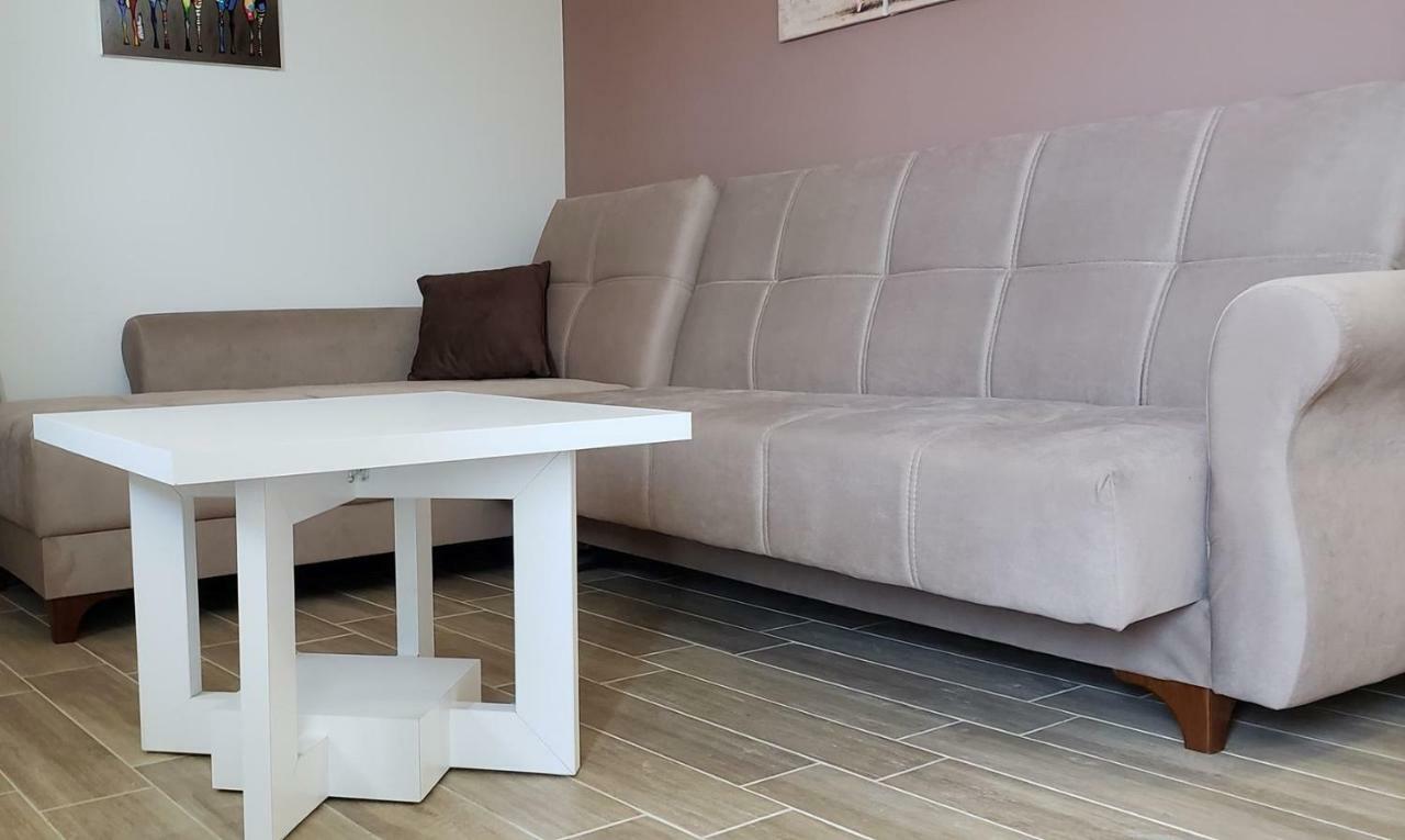 Apartmani Suncokreti - Sunflower Apartments Бар Екстериор снимка