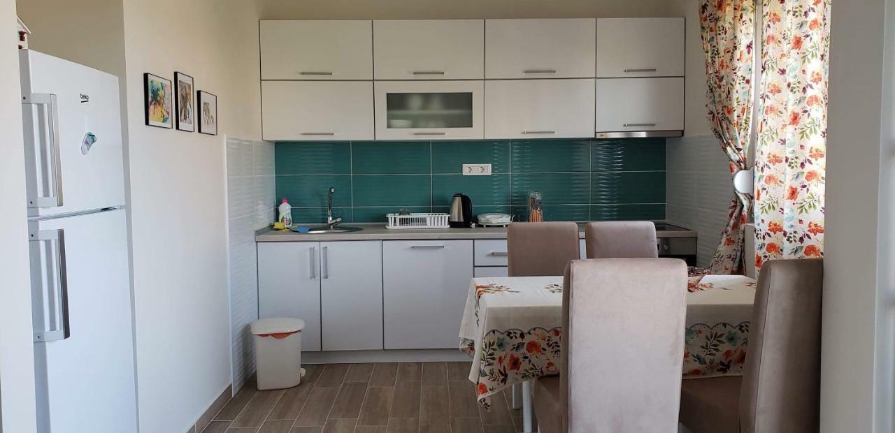 Apartmani Suncokreti - Sunflower Apartments Бар Екстериор снимка