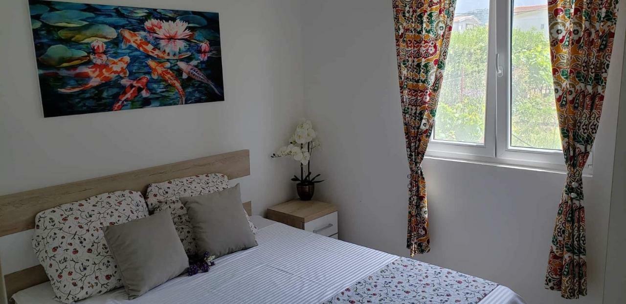 Apartmani Suncokreti - Sunflower Apartments Бар Екстериор снимка