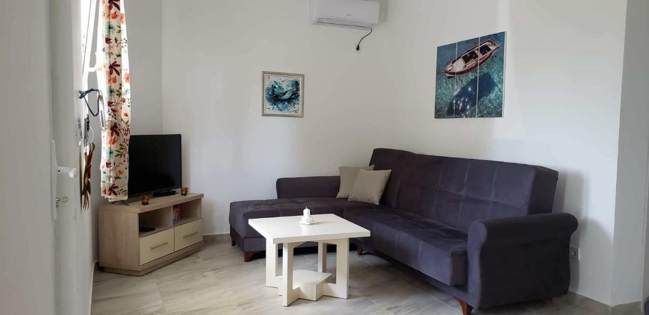 Apartmani Suncokreti - Sunflower Apartments Бар Екстериор снимка